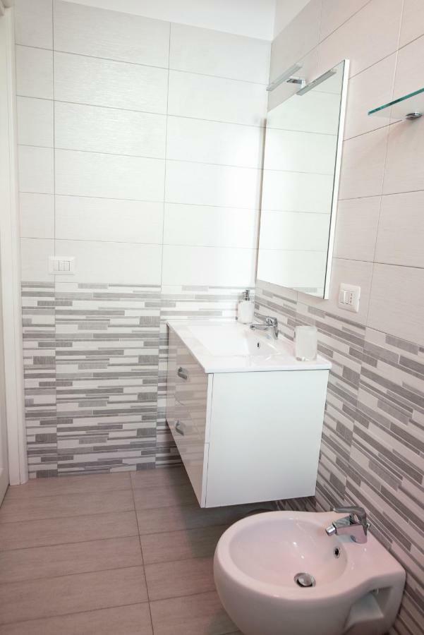 Finestra Sul Porto Apartman Bari Kültér fotó